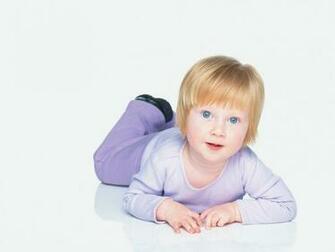 Cute Baby Smile Wallpaper