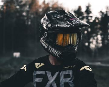 Helmet Pictures HD Image