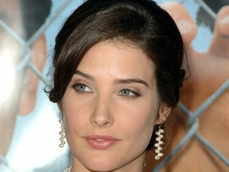 Cobie Smulders Wallpaper