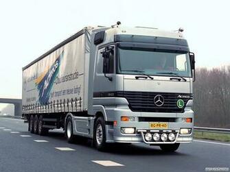 Mercedes Benz Actros Wallpaper