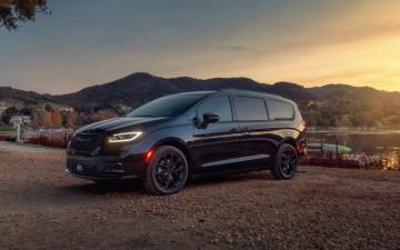 Wallpaper Chrysler Pacifica Front Exterior