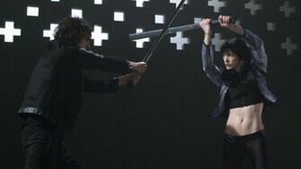 Ultraviolet Milla Jovovich Swords HD Wallpaper Celebrity Actress