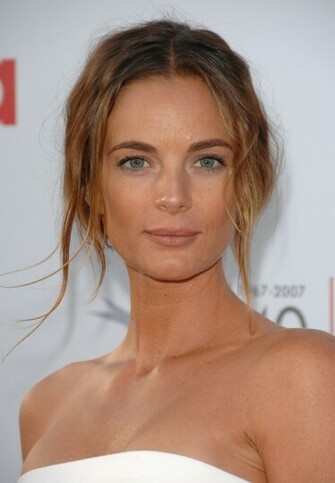 To The Gabrielle Anwar Wallpaper Just Right Click On