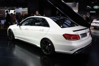 Mercedes Benz E63 Amg HD Picture Wallpaper Carswallpaper Net