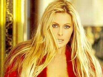 Nicole Eggert HD Wallpaper Amp Background