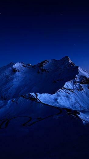 Dark Blue Mountains iPhone 5s Wallpaper