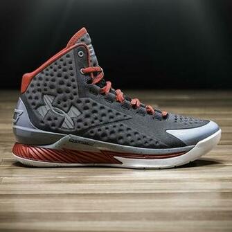 Under Armour Curry One Underdog Kicks