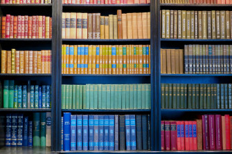 Library Wallpaper