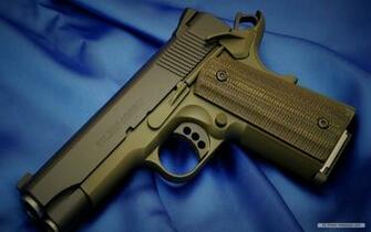 Wallpaper M1911 Automatic Pistol