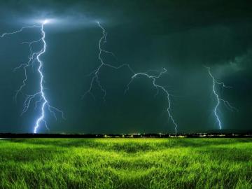 Wallpaper R Thunder And Lightning Storm