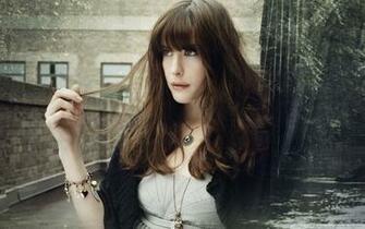 Liv Tyler Wallpaper