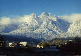 Bucegi Mountains At Busteni Romania Wallpaper Open Walls