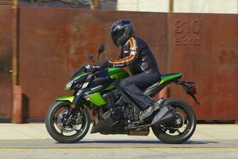 HD Wall Paper Kawasaki Z1000 Wallpaper