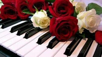 Rosas Y Un Piano HD Imagenes Wallpaper Gratis Variados