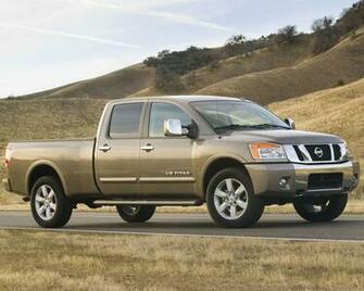 Nissan Titan King Crew Cab Xe Le Se