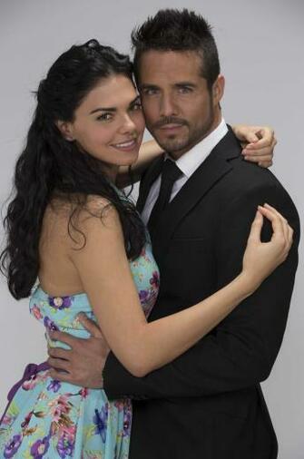 Livia Brito Wallpaper Photo Background Image
