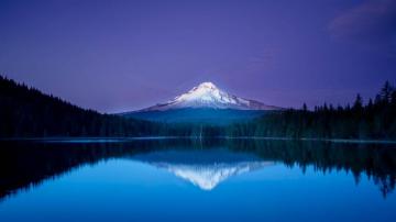 Peaceful Background HD Wallpaper