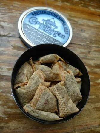 Copenhagen Snus Wintergreen Mint And Natural Res March