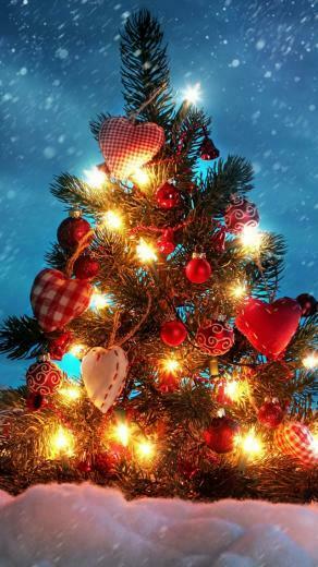 Christmas Tree Decorations And Lights iPhone Wallpaper HD
