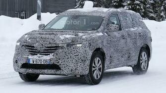 Renault Maxthon Seven Seat Suv Spied During Final Testing