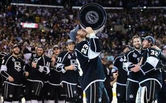 Spiel Gewannen Die Los Angeles Kings Best Of Seven Serie