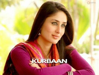 New Cute Movie Wallpaper Kareena Kapoor