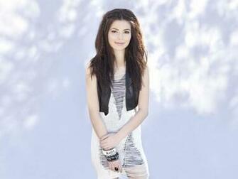 Miranda Cosgrove Wallpaper