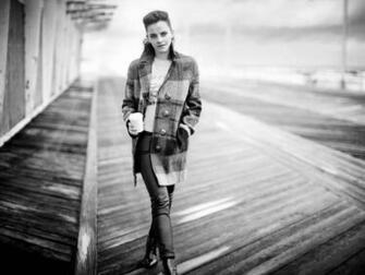 Emma Watson HD Wallpaper Image