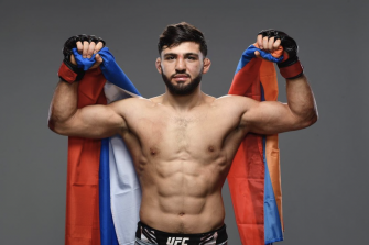 Arman Tsarukyan Out Of Ufc Main Event Full Weigh Wallpaper