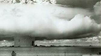 Mobile Wallpaper Atomic Bomb Scene iPhone