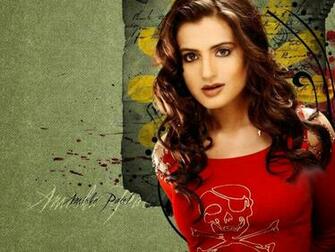 Amisha Patel Hot HD Wallpaper Unique