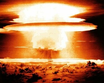 Mushroom Clouds Live Wallpaper For Android