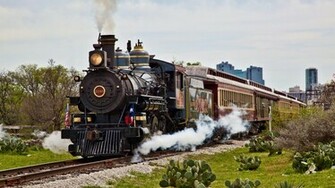 Wallpaper Train High