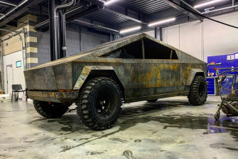 Cybertruck Raw Edition Wallpaper R