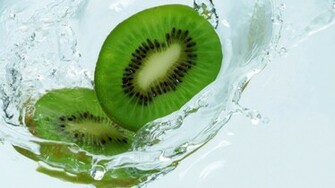 Fresh Kiwi Wallpaper
