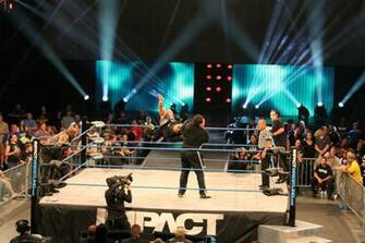 Devon Leaving Tna Image Thecelebritypix