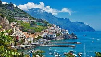 Sicilian Wallpaper Top Background