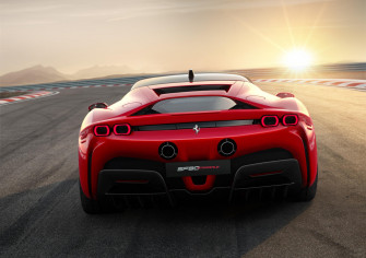 Ferrari Sf90 Stradale Exterior Photos Carbuzz