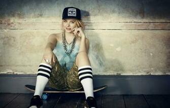 Cute Young Girl Stylish Pose HD Wallpaper Large