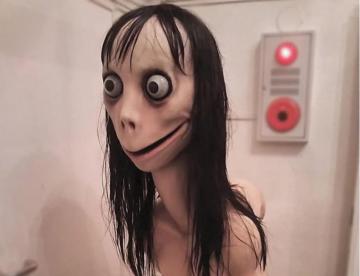 Momo Scary Wallpaper Top Background