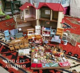 Calico Critters Sylvanian Families Luxury Townhouse Custom Wallpaper