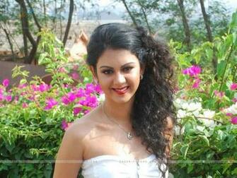 Wallpaper South Indian Actress Kamana Photo Shoot At Royal Palms