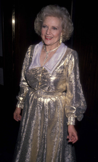 Top Betty White Wallpaper Full HD 4k To Use
