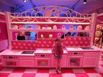 Barbie Dream House Pictures Widescreen HD Wallpaper