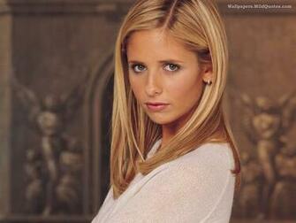 Sarah Michelle Gellar Wallpaper