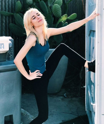 Amy Nelson Wallpaper