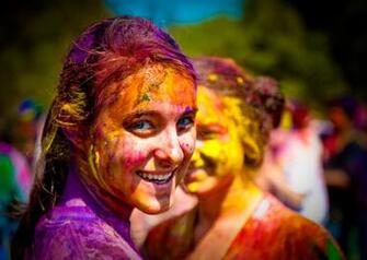 Colorful Holi Wallpaper HD Desktop