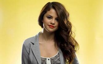 Selena Gomez Wallpaper HD