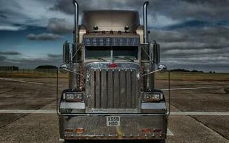 Peterbilt Truck HD Wallpaper