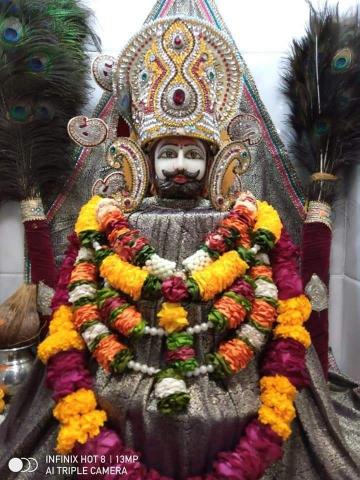 Official Moment On Shyam Colourful Wallpaper iPhone Oil
